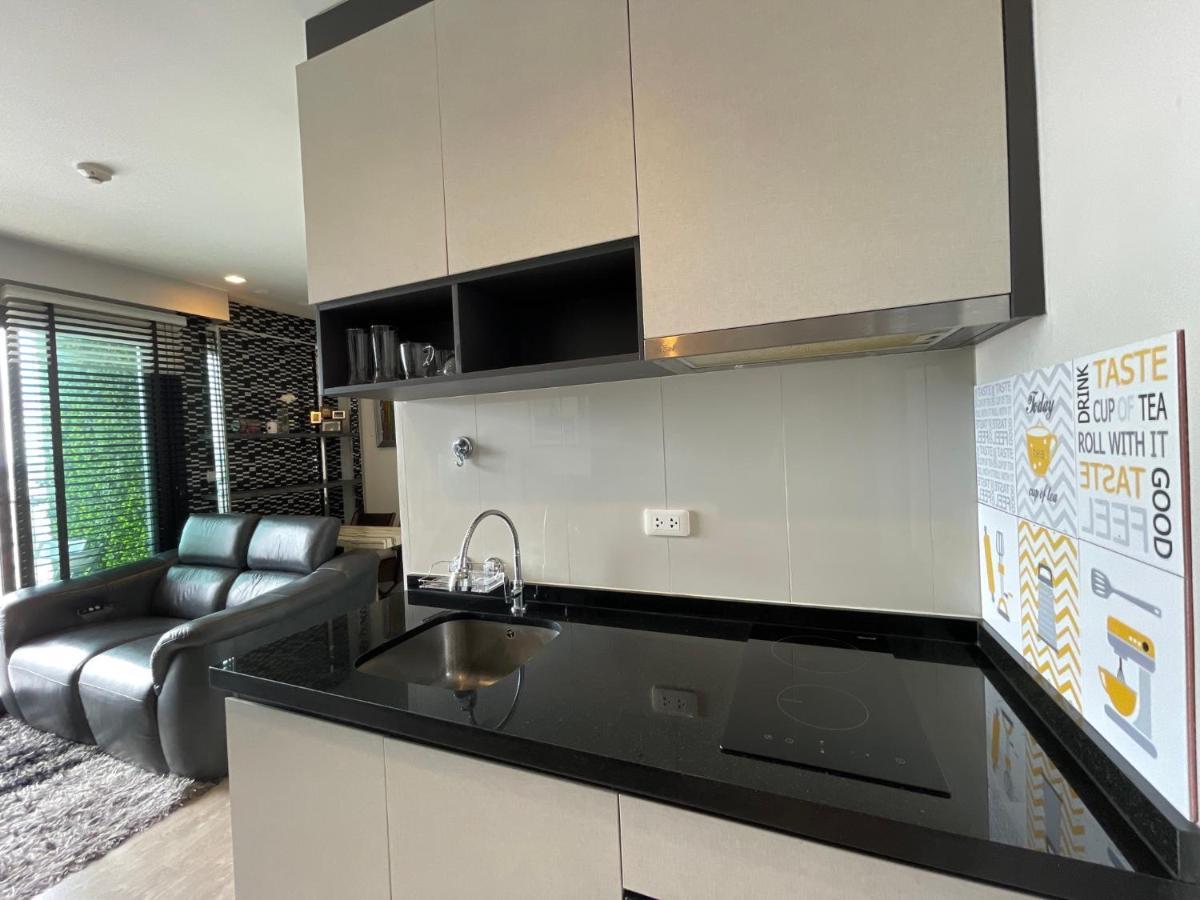 Apartamento The Base Deluxe Kingsize Pattaya Exterior foto