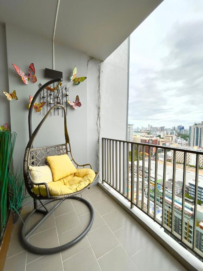 Apartamento The Base Deluxe Kingsize Pattaya Exterior foto