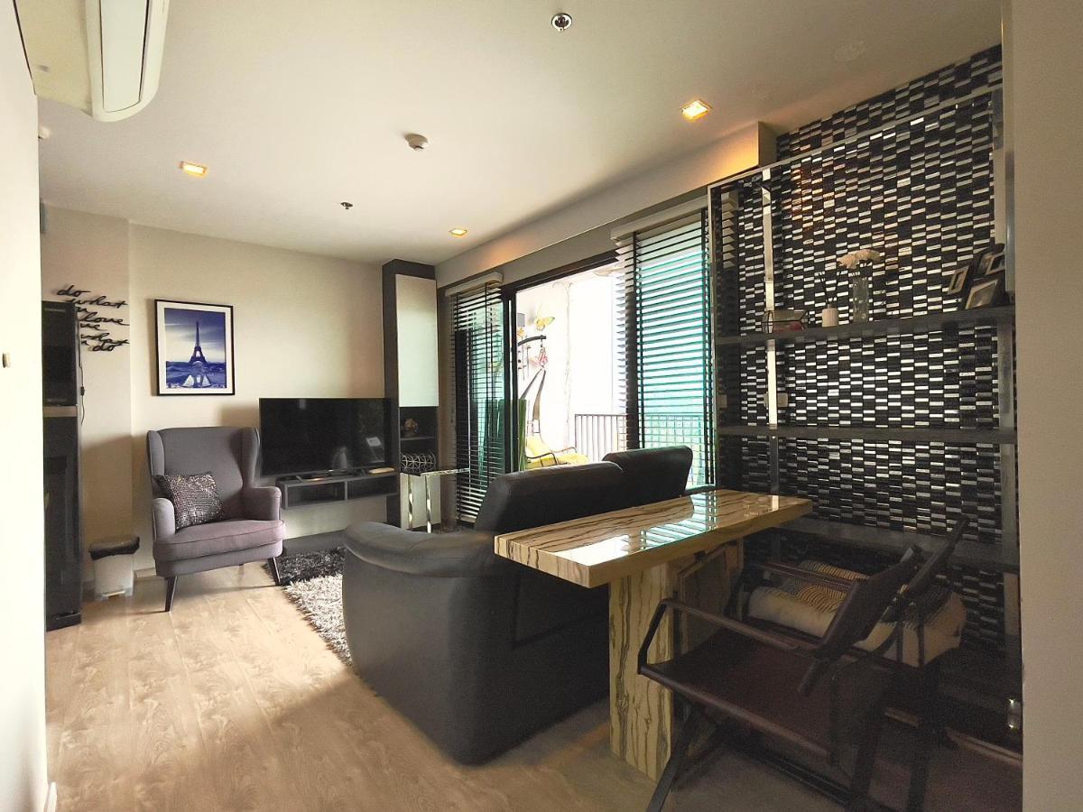 Apartamento The Base Deluxe Kingsize Pattaya Exterior foto